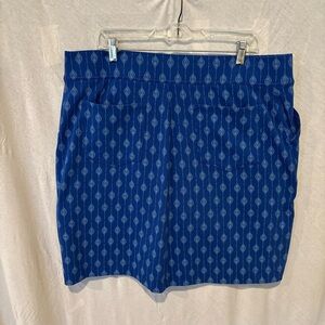 NWOT Duluth Trading Co Blue and White Skort